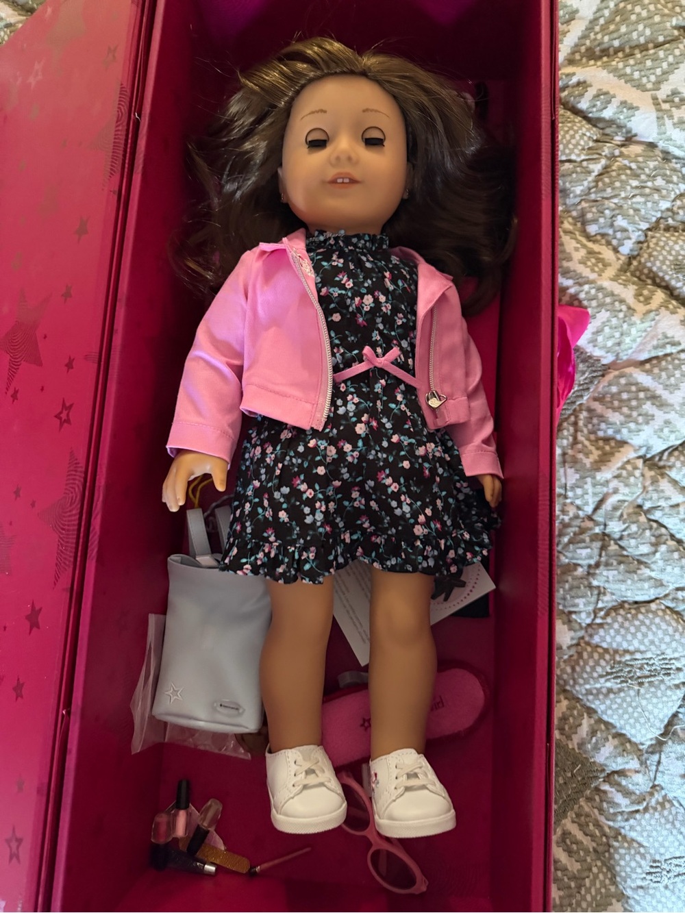 American girl doll w outfit, lots of accessories, gymnastics clothes and boc